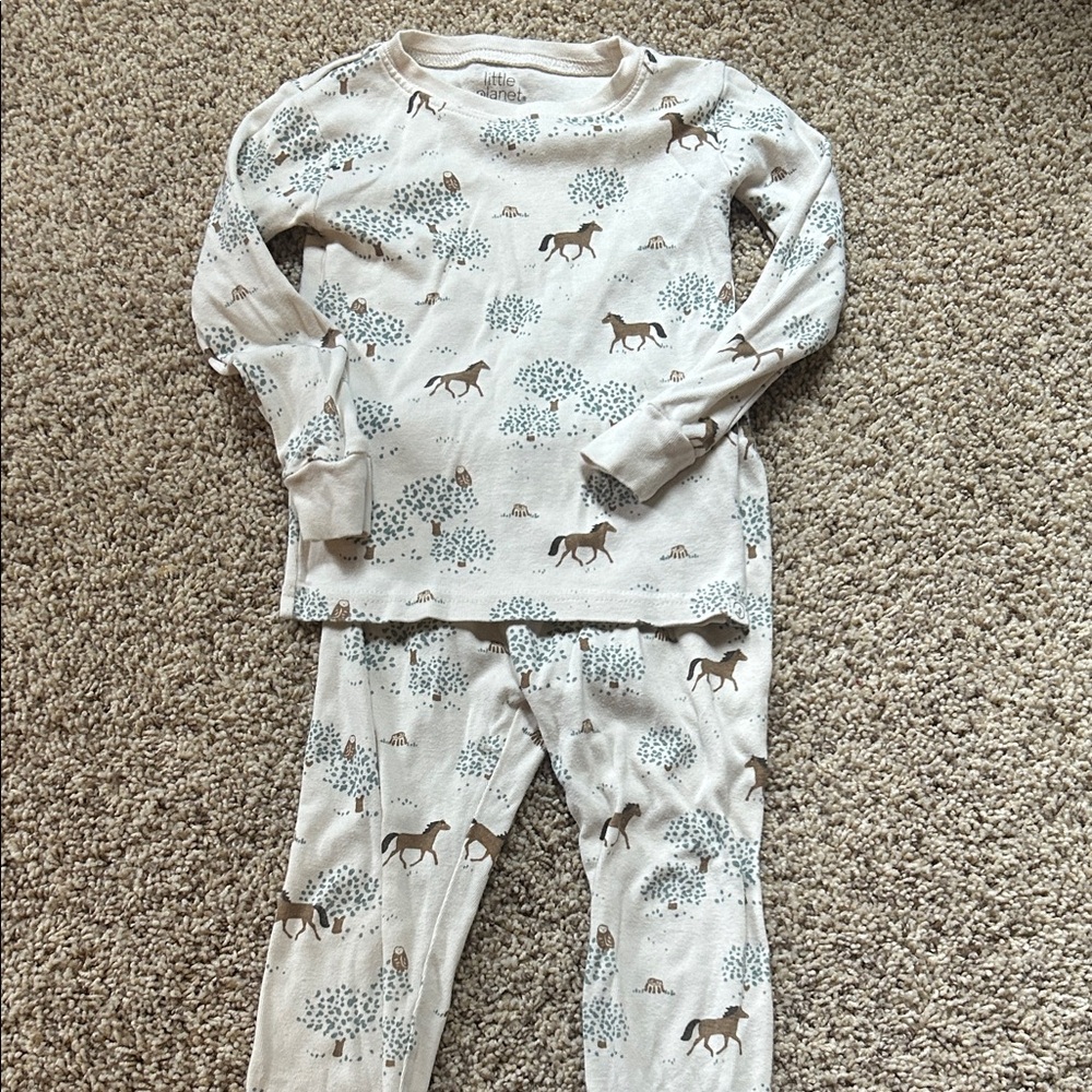 Orangic cotton Pajamas with Horse Print